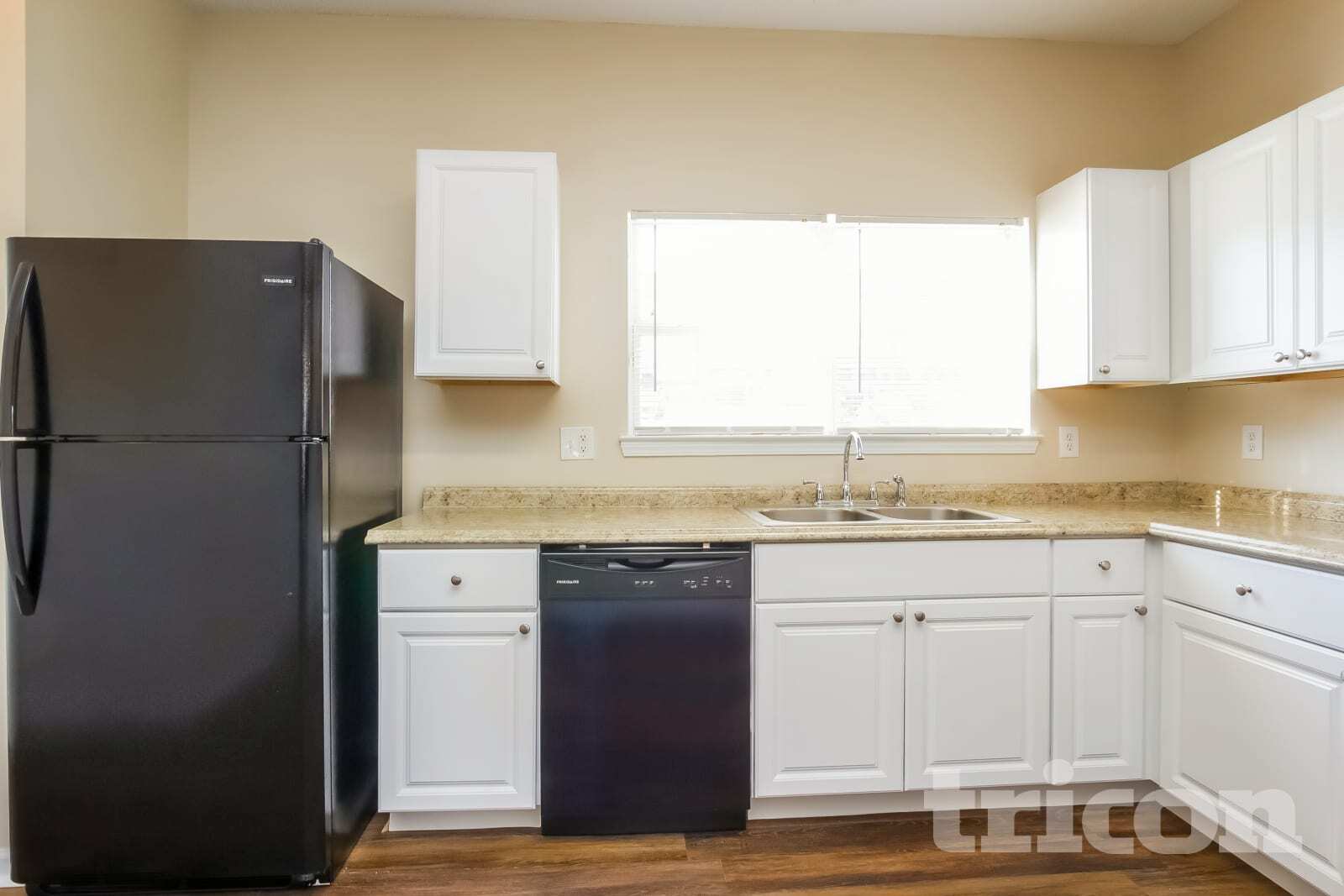 Building Photo - 128 Hawkeye Ln NW