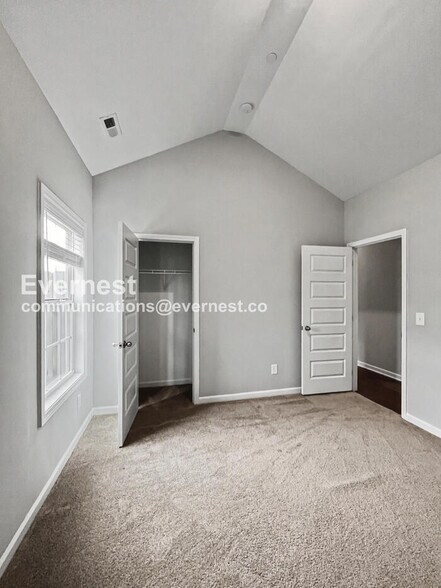 Building Photo - 1203 Trestle Dr