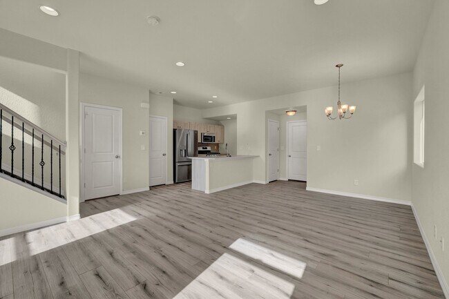 Building Photo - 6241 Felsite Grv