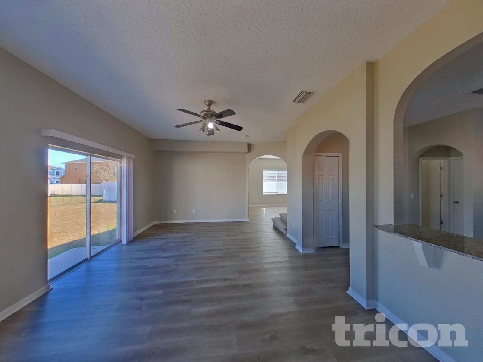 Building Photo - 12603 Longcrest Dr