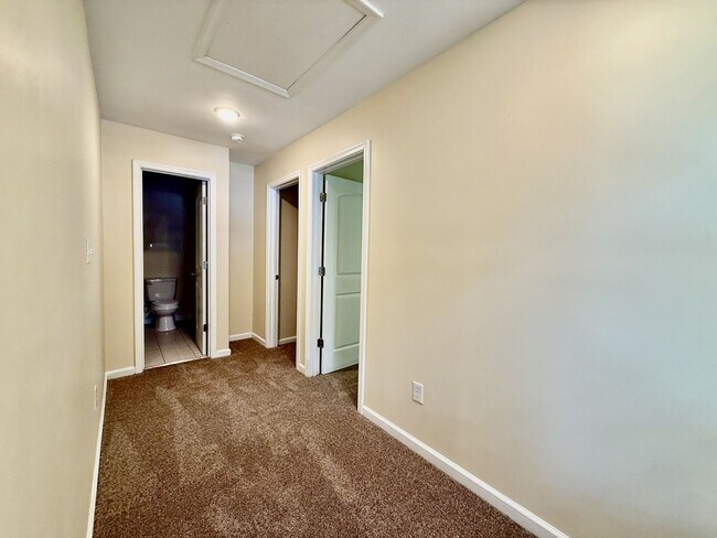 Building Photo - Beautiful 2018-built 4-bedroom 3.5 bath home in sought-after Westhaven!