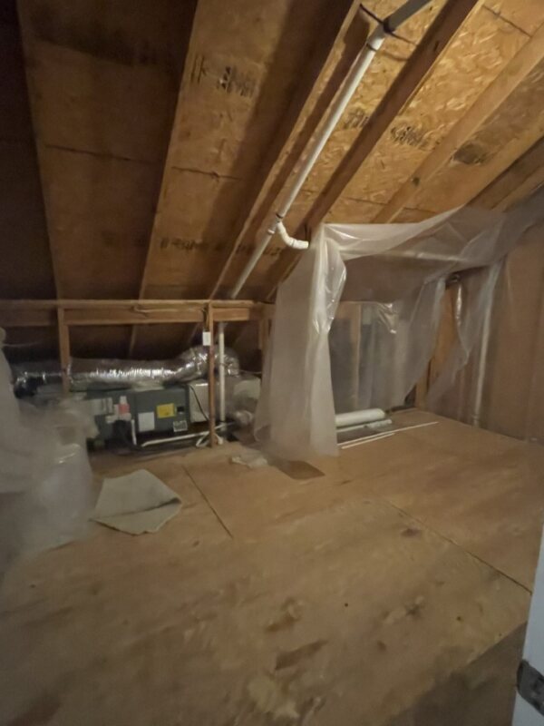 2 large storage areas to utilize! - 10323 Daisy Vestry Rd