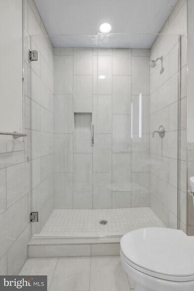 Building Photo - 1801 Market St