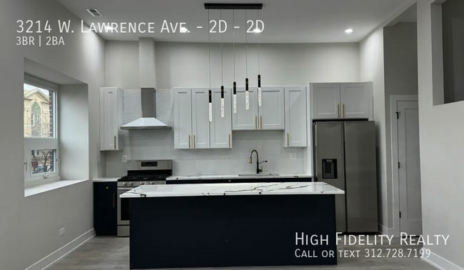 Building Photo - 3214 W Lawrence Ave