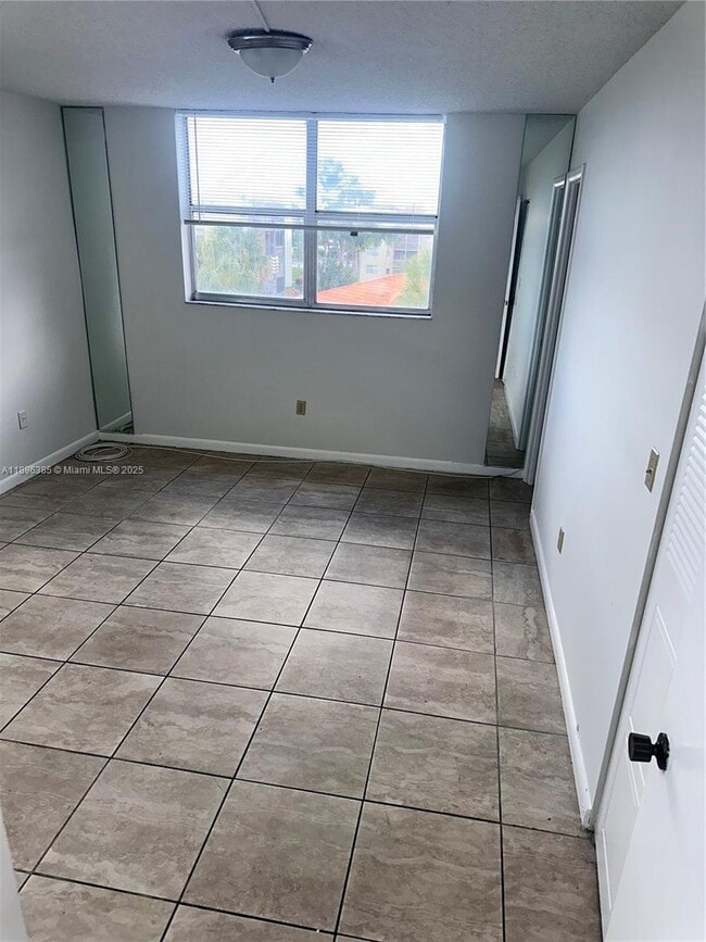 Building Photo - 1830 SW 81st Ave