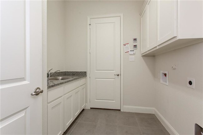 Building Photo - 14800 Kemps Landing