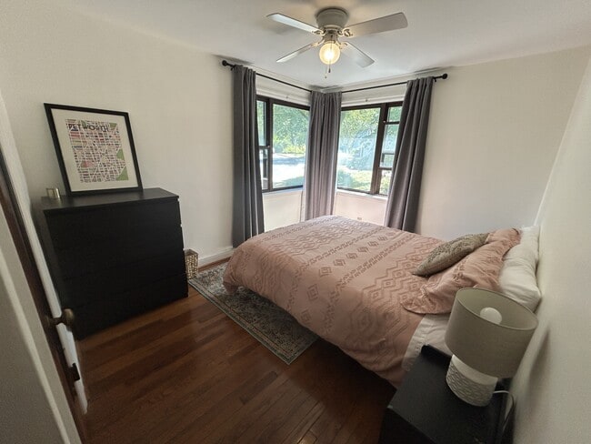 Building Photo - 138 Aikens Pl