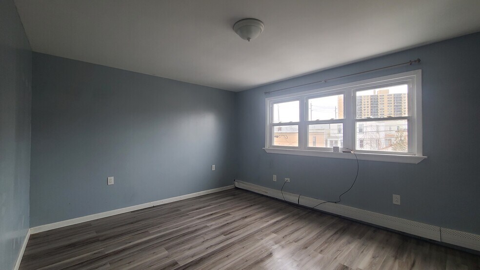 Building Photo - 6108 Durham Ave