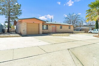 Building Photo - 2030 Rentfrow Ave