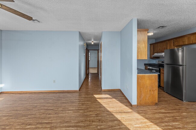 Building Photo - 746 SW 43rd St