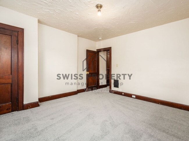 Building Photo - 2090 N 4th St