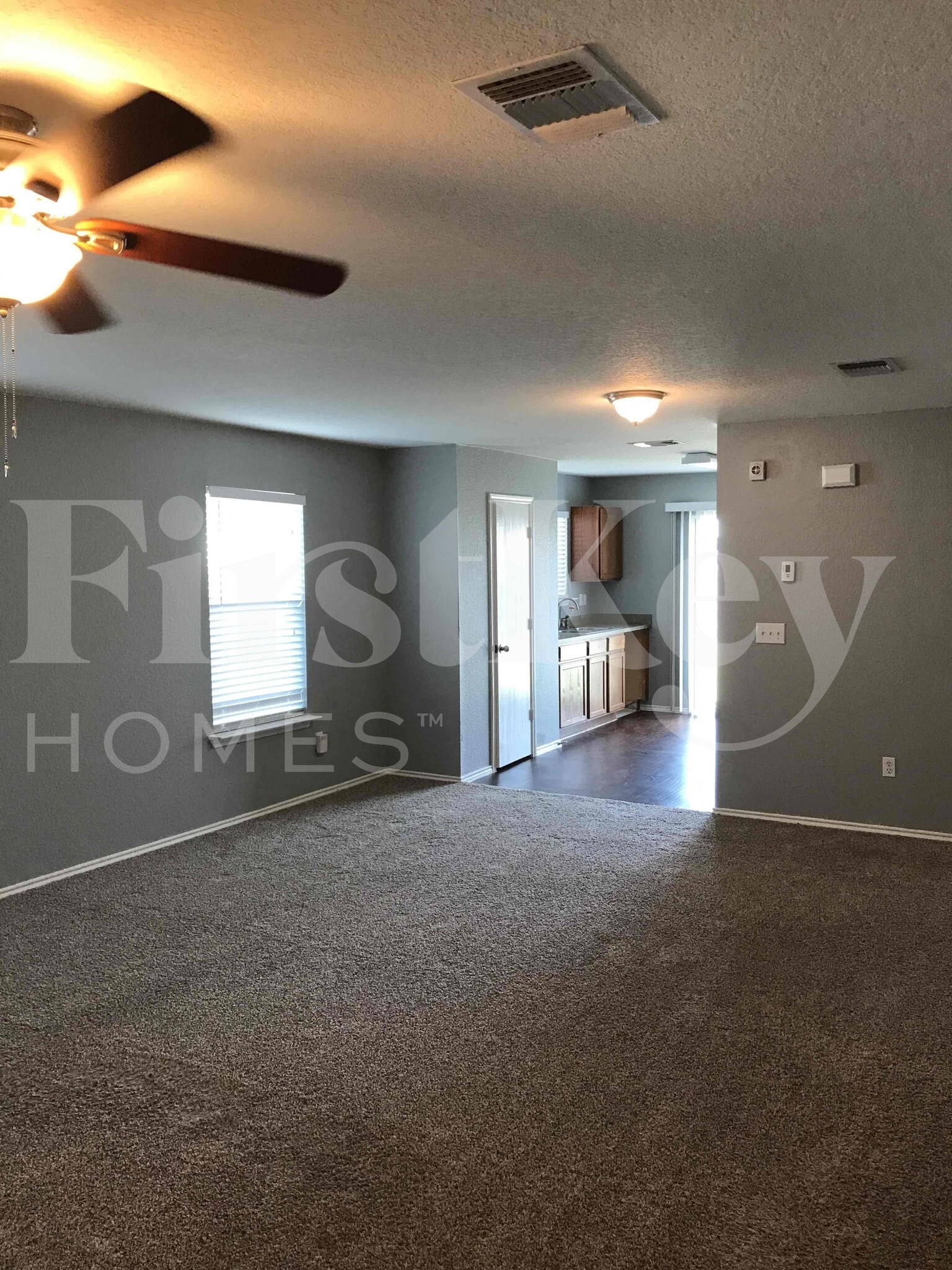 Building Photo - 9655 Shorebird Ln