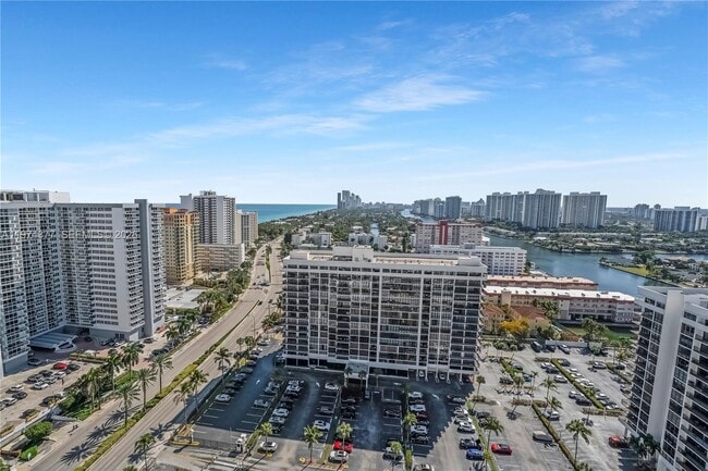 Building Photo - 1985 S Ocean Dr