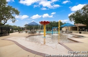 Building Photo - 317 Sandy Shl