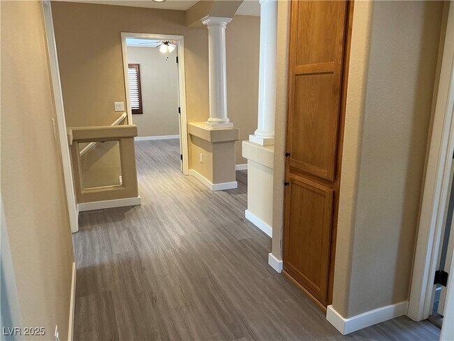 Building Photo - 7625 Good Fortune Ct