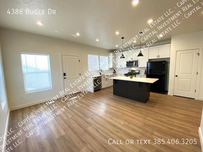 Building Photo - 4386 Bugle Dr