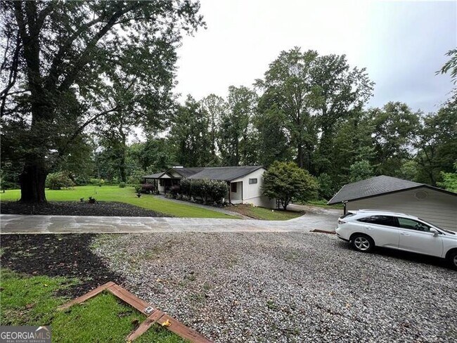 Building Photo - 6115 Reives Rd