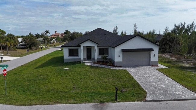 Building Photo - 10426 Live Oak Rd