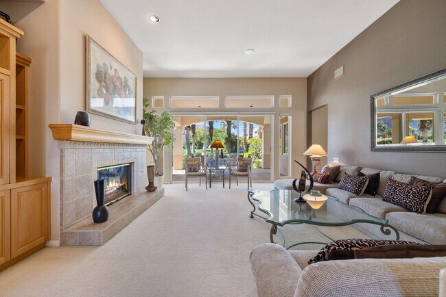 Building Photo - 48145 Paso Tiempo Ln