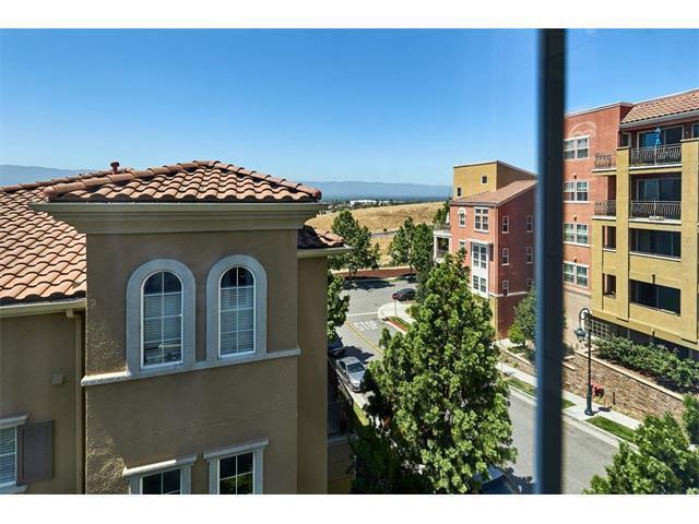 Building Photo - 2982 Larciano St