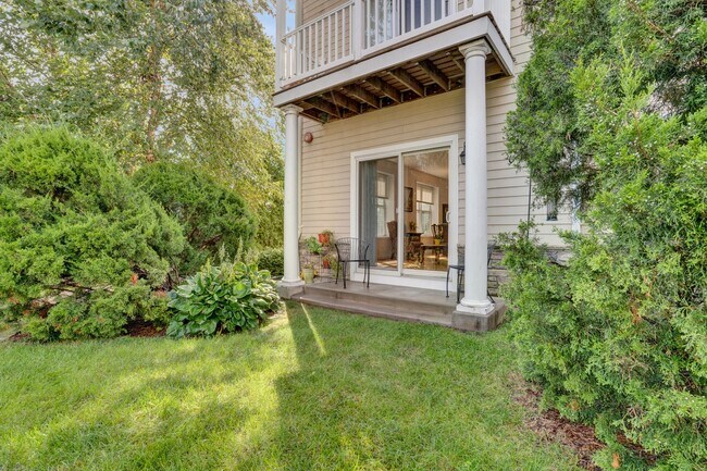 Building Photo - 1309 Half Moon Bay Dr