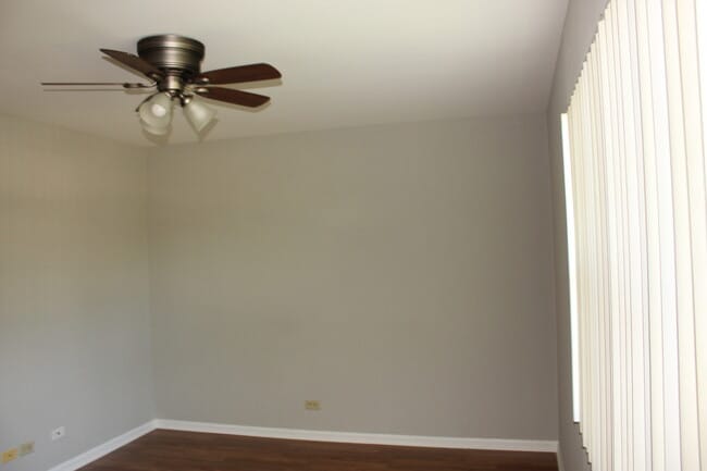 Building Photo - 410 Ashwood Ct