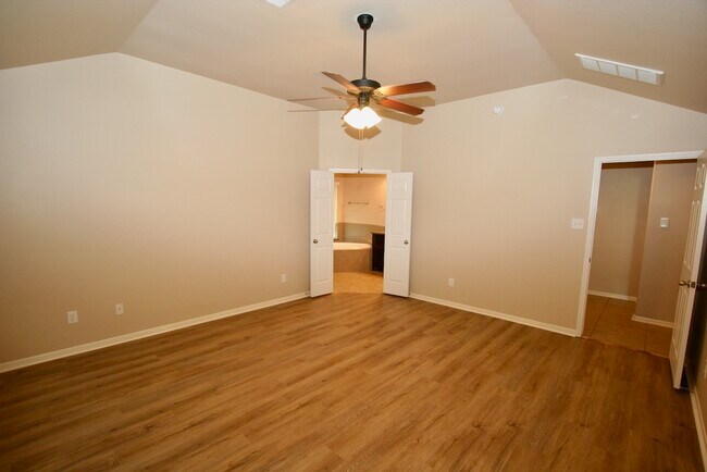 Building Photo - 28222 Helmsman Knolls Dr
