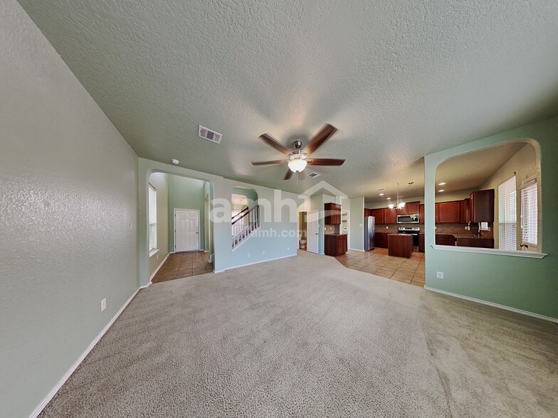 Building Photo - 12003 Allard Bluff