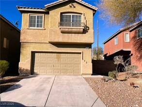 Building Photo - 6079 Clovelly St