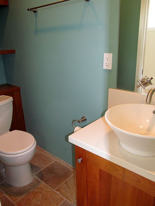 Building Photo - THE BEACH IS YOUR BACKYARD! Light & Bright...