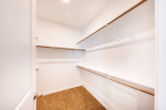 Building Photo - 2312 Cedar Pl Dr