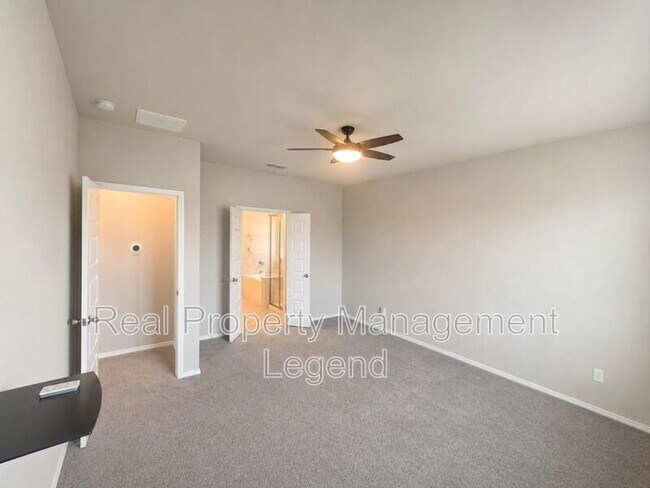Building Photo - 5601 Portola Ln