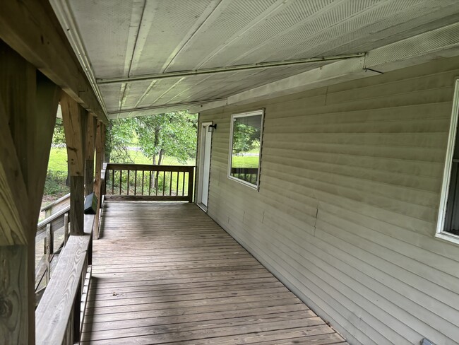 Building Photo - 11369 McFarland Ln