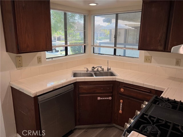 Building Photo - 709 W Duarte Rd