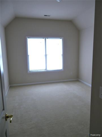 Building Photo - 26384 Island Lake Dr