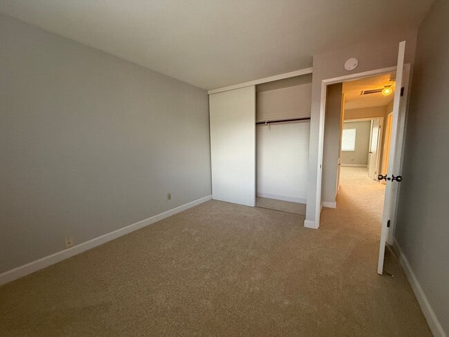 Building Photo - Bright & Remodeled 3 Bedroom 2.5 Bath Home in North San Jose