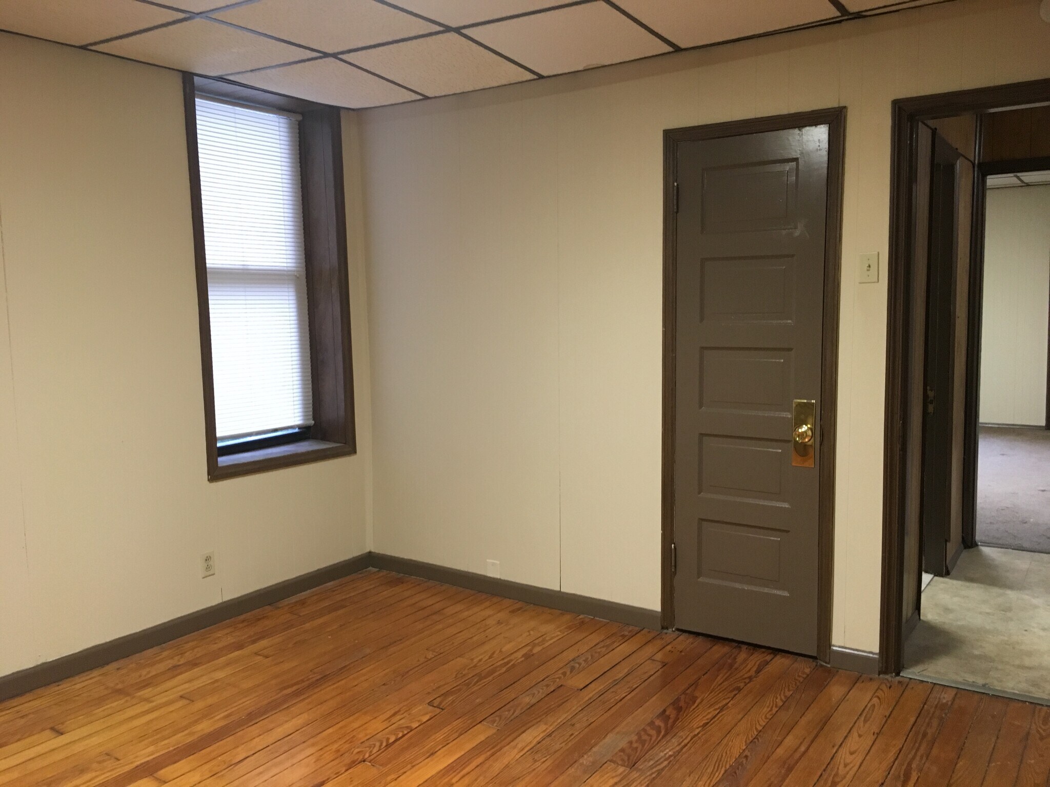Building Photo - 3205 Arsenal St