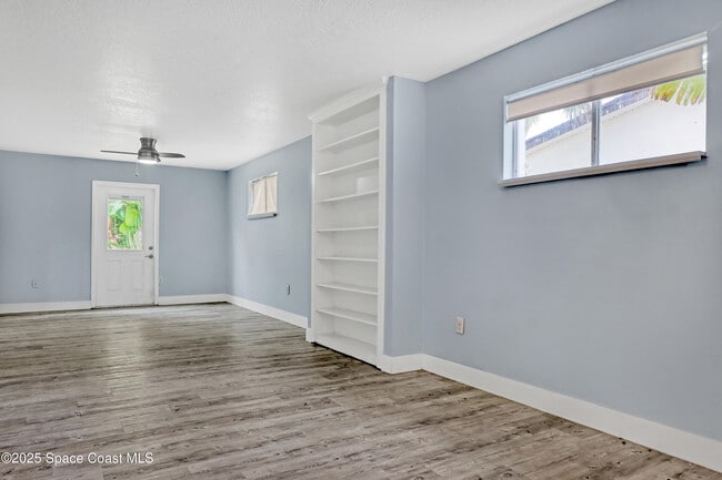 Building Photo - 151 Coconut Dr