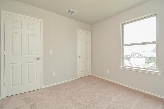 Building Photo - 23334 Briarstone Hbr Trl