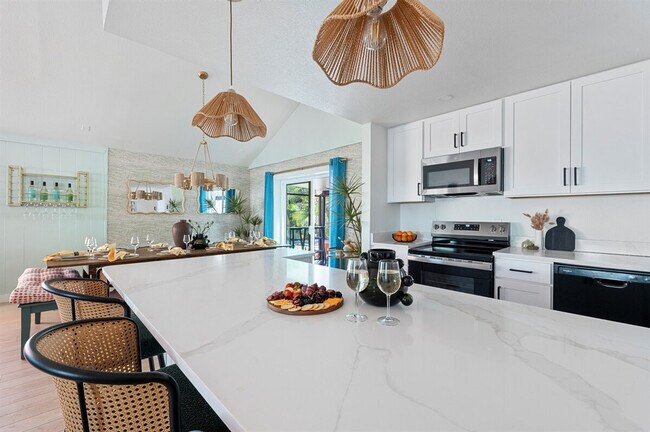 Building Photo - 8709 9th Ave NW