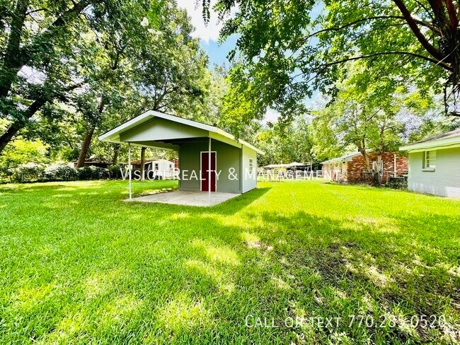 Building Photo - 1153 Karen Rd
