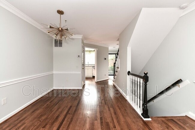 Building Photo - 1121 Portner Rd