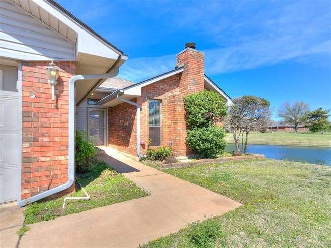 Building Photo - 7317 Louisburg Dr