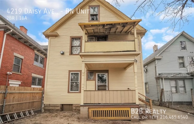 Building Photo - 4219 Daisy Ave