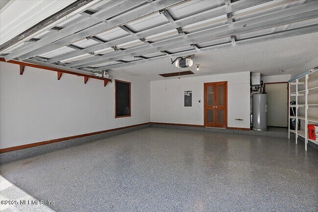 Building Photo - 53 S 9 Dr