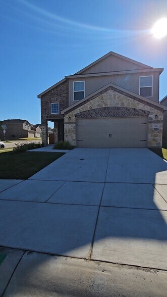 Building Photo - 801 Breakwater Dr