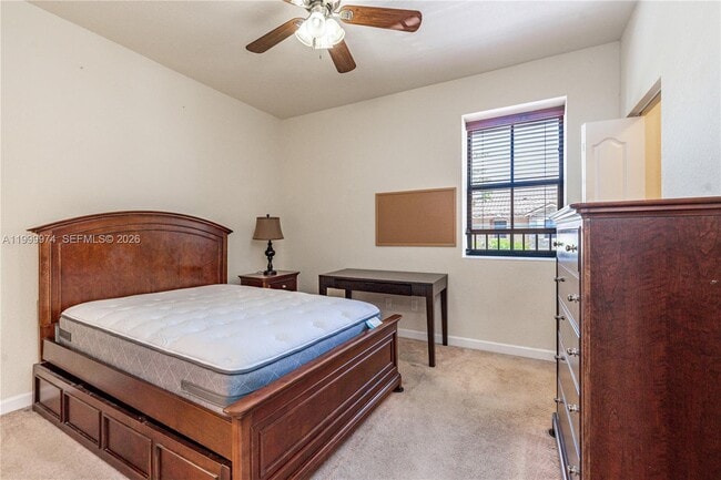 Building Photo - 8435 Lakeview Trail