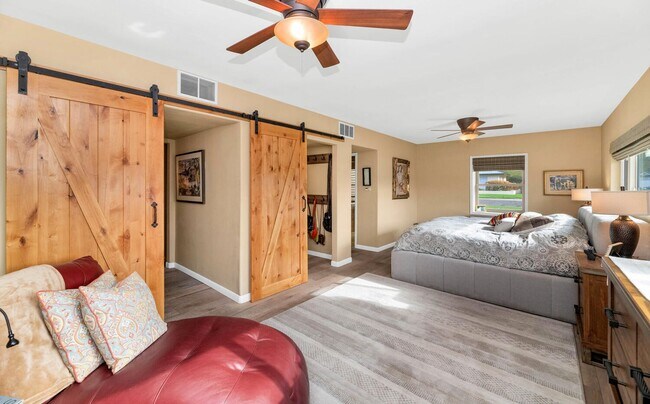 Building Photo - Rates Vary: $4,495 - $9,995