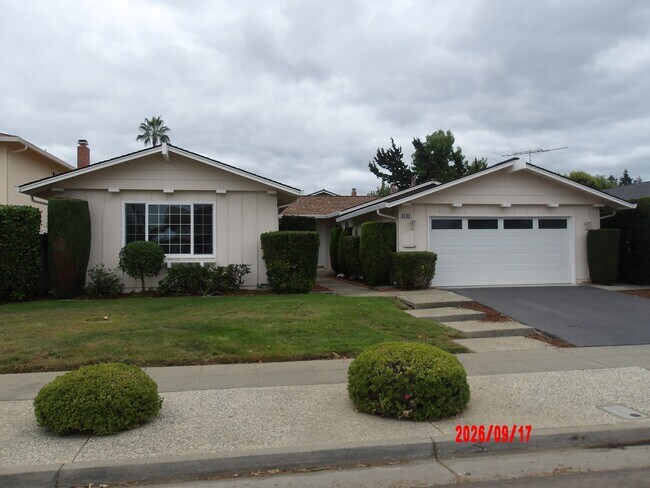 Building Photo - 6184 Tracel Dr