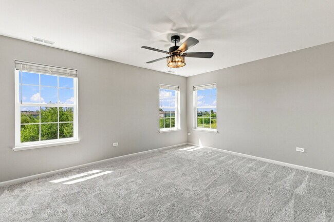 Building Photo - 24919 McCormick Way